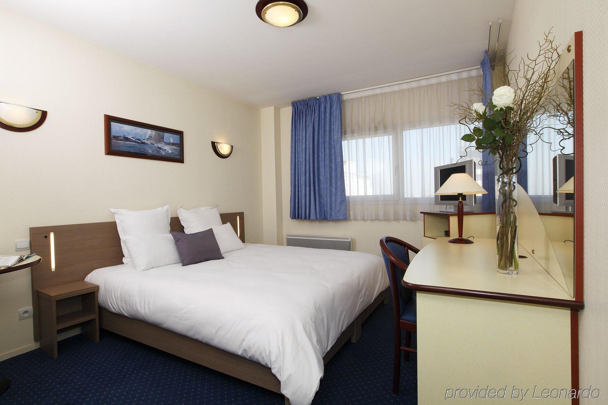 Appart'City Pontoise Cergy-Le-Haut Habitación foto
